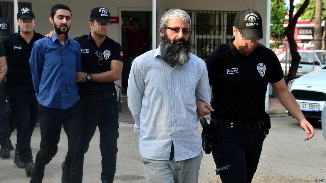 Kendini "Emir" olarak adlandırılan Mahmud Özden, IŞİD'e karşı düzenlenen operasyonda tutuklanmıştı - (01.09.2020)