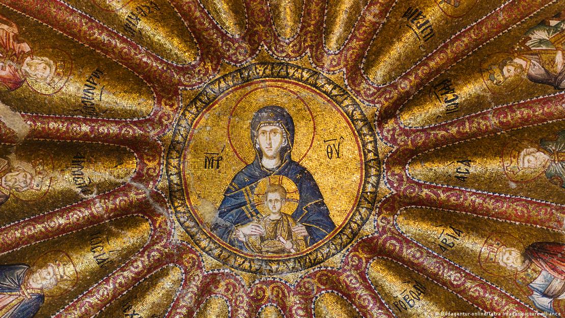 Kariye'deki mozaiklerden birinde İsa Peygamber ve Meryem Ana tasvir ediliyor